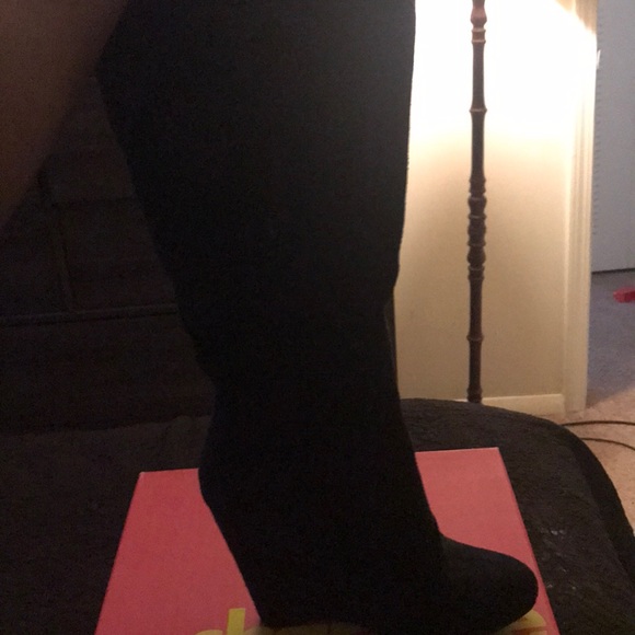 Black suede calf-high wedges - Picture 3 of 4